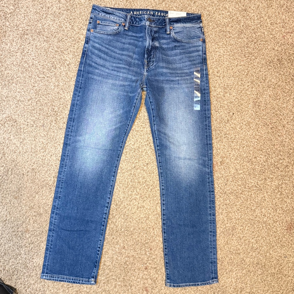 American Eagle Outfitters Men’s Medium Blue Straight Jeans